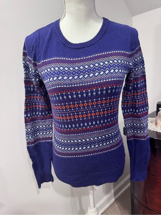Merona Sweaters - Merona Purple Crewneck Sweater with Fair Isle Pattern
